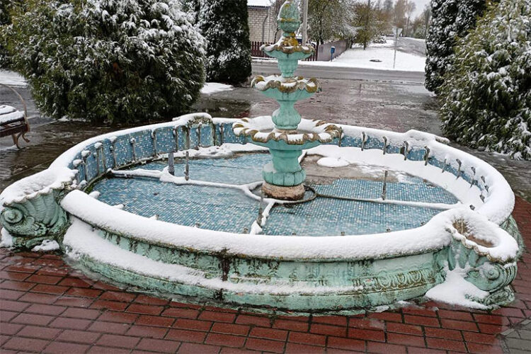 Фонтан на продажу